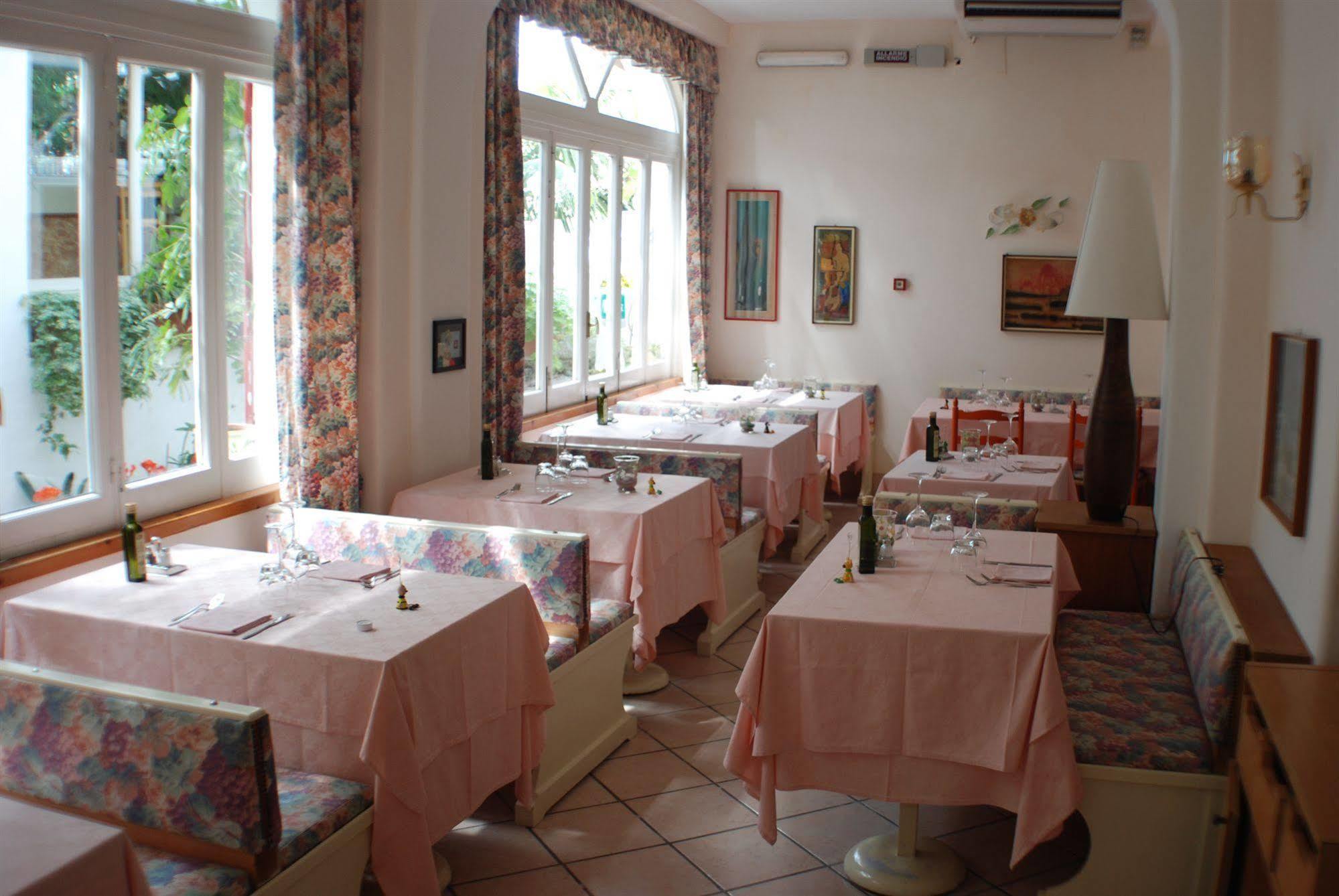 Hotel La Palma Sant'Angelo (Isola d'Ischia) Exterior foto