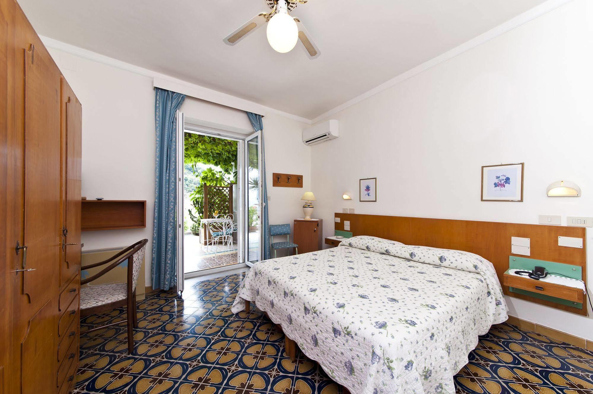Hotel La Palma Sant'Angelo (Isola d'Ischia) Exterior foto